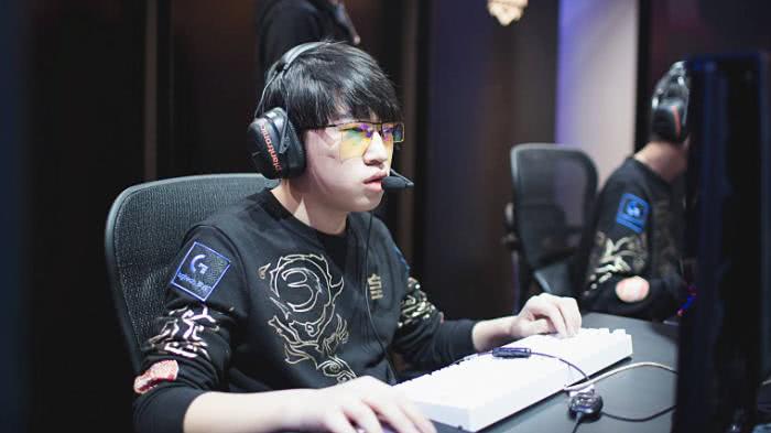 在当今竞争 在当今竞争