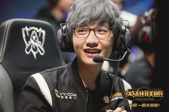 人组成丰富 人组成丰富